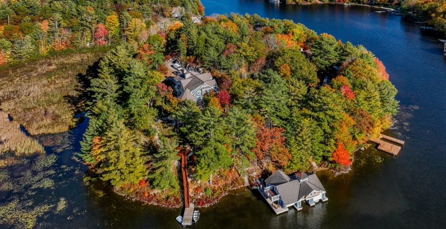 At Last Cottage  Vacation Villa - Muskoka Lakes